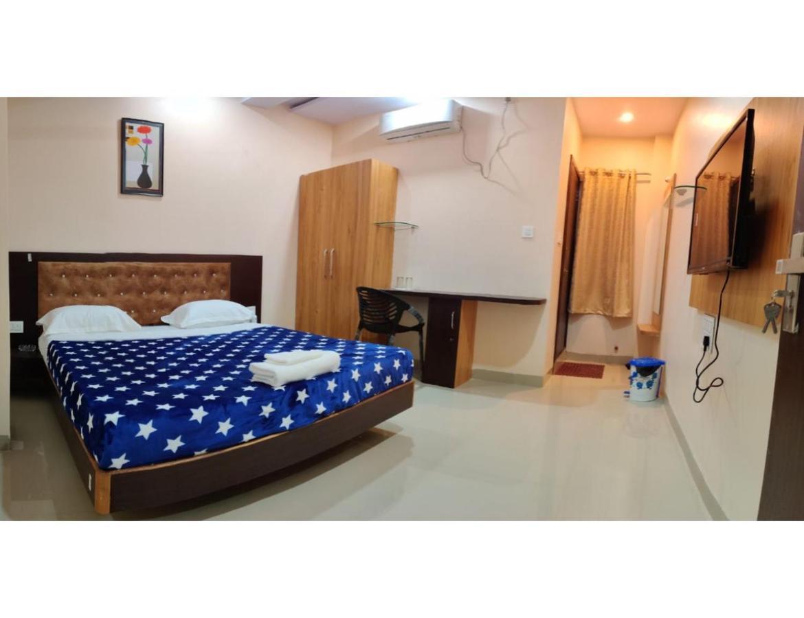 Hotel Pragati, Chanderi, Mp Bagian luar foto